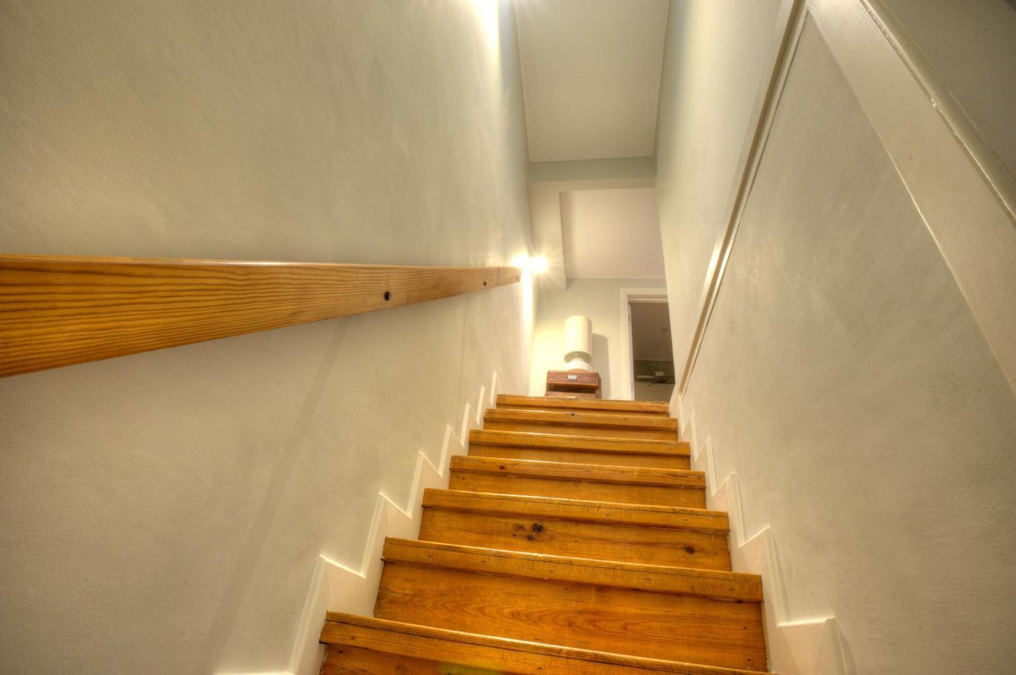 Fuer 13 Personenund 1 Kind In Lissabon, Regiao De Costa De Apartamento Lisboa